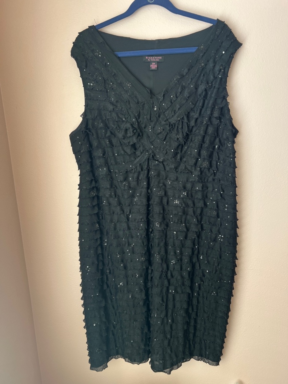 Signature by Robbie Bee Black Sequin Ruffle V-Neck Midi Dress